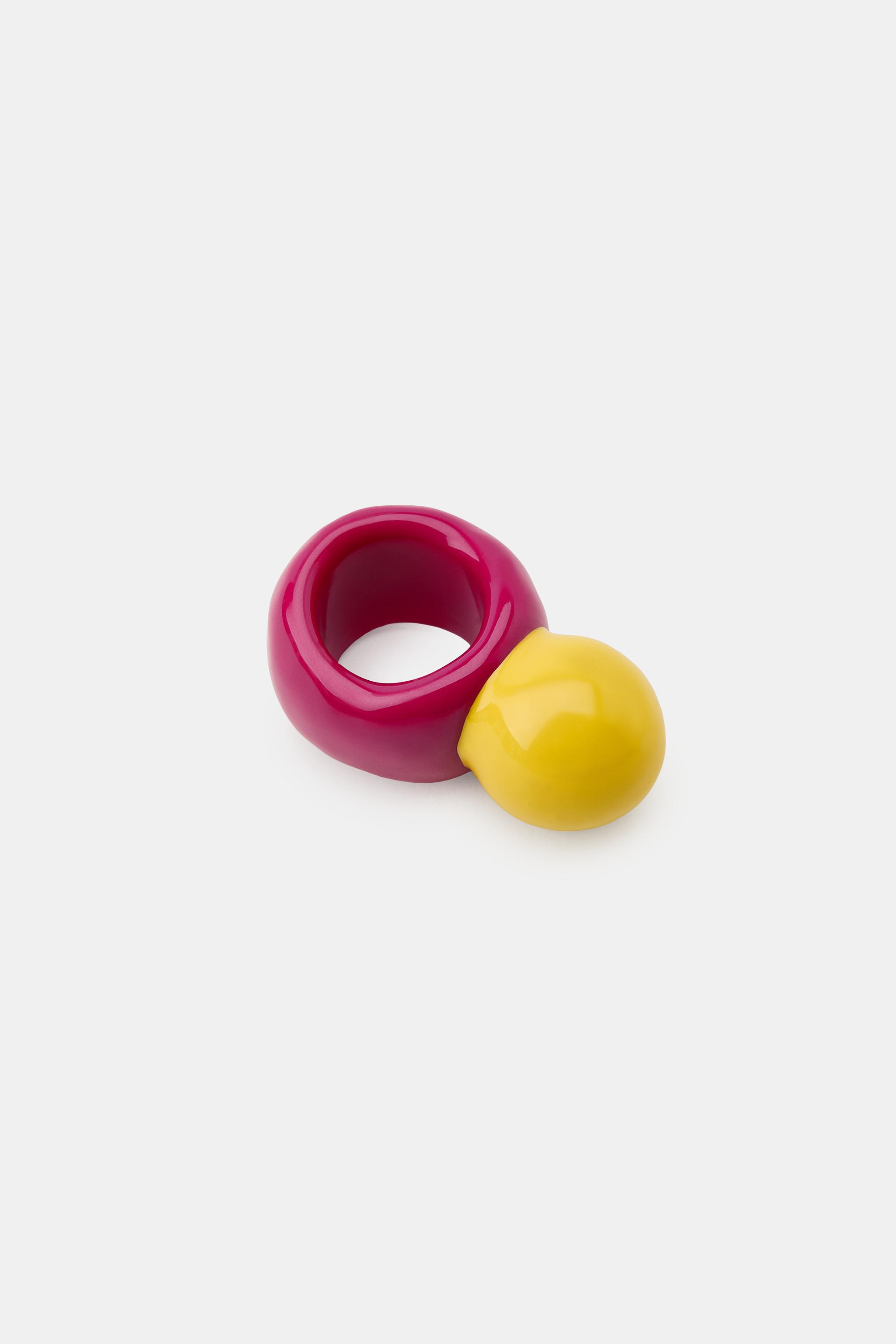 2-PACK RESIN RINGS WITH BALL AND FLOWER